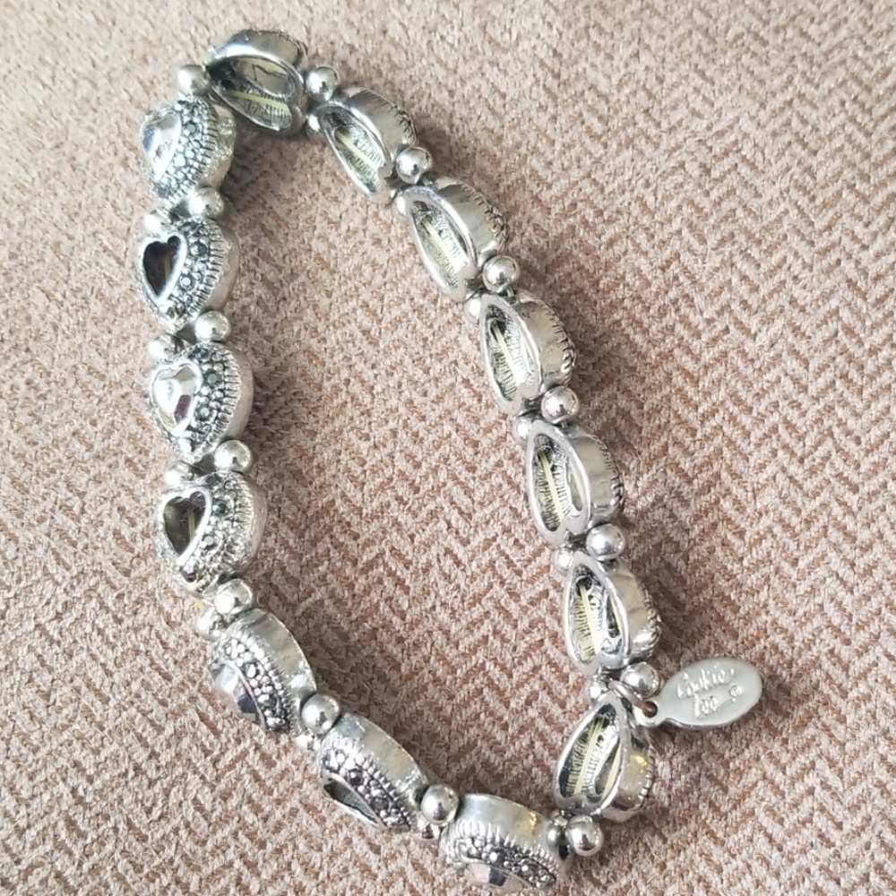 Cookie Lee | Heart Bracelet